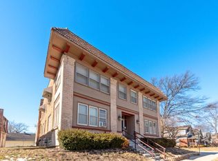 4400 Jarboe St APT 104, Kansas City, MO 64111