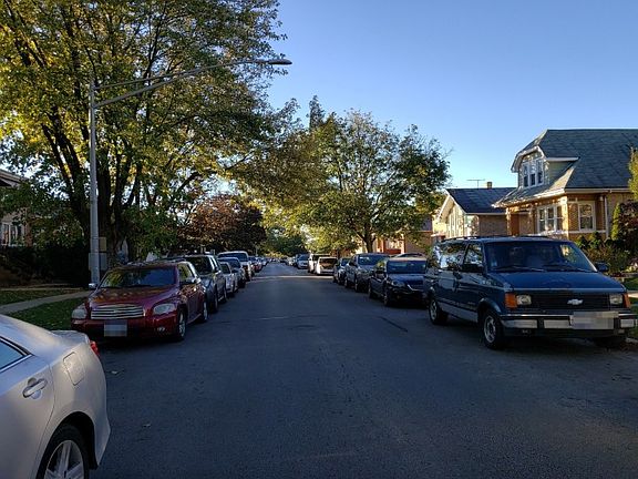 5th image of 2937 N 75th Ave