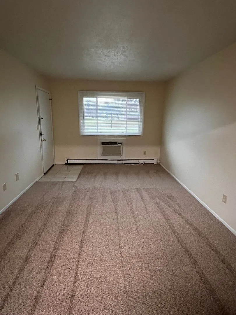 3985 Niles Carver Road — Photo 3
