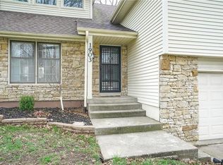 1903 SW New Orleans Ave, Lees Summit, MO 64081