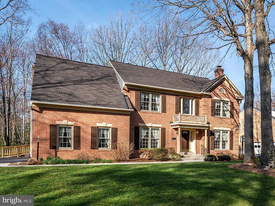 1st image of 10107 Homar Pond Dr