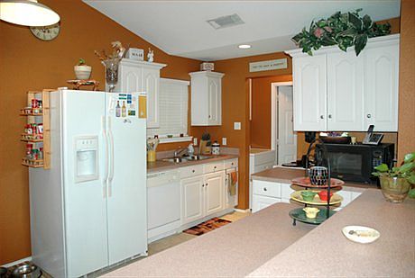 2nd image of 6320 Sunnybrook Dr