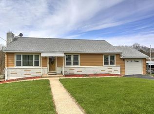 13 Grandview Blvd, Derby, CT 06418