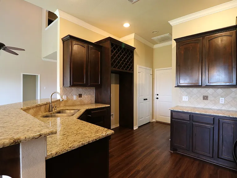3116 Stallion Dr — Photo 14