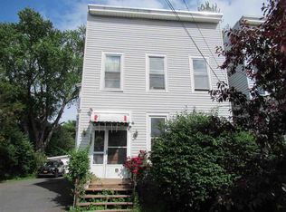 1318 3rd St, Rensselaer, NY 12144