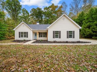 80 Walton Woods Ct, Newnan, GA 30263