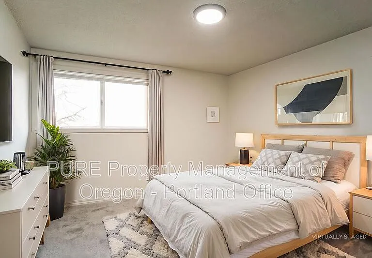 18411 E Burnside St #205 — Photo 3