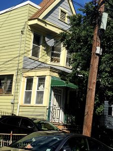 198 Lexington Ave, Jersey City, NJ, 07304
