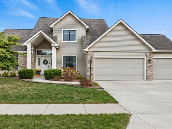 270 W Bay Bridge Ct, Columbia City, IN 46725