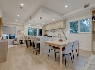 339 Keary St #3, New Westminster, BC V3L3L2