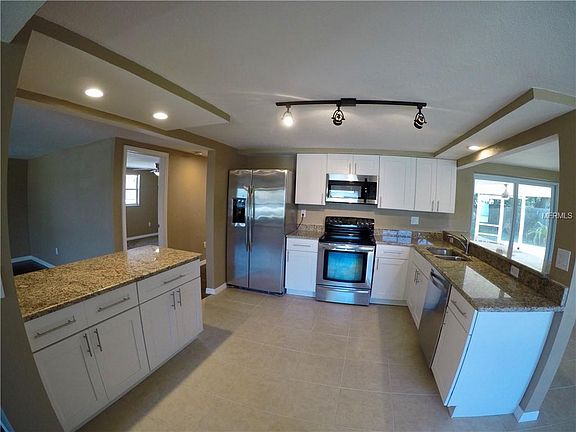 4th image of 3507 Jackson Dr