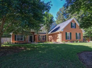 80 Rose Walk Dr, Covington, GA 30016