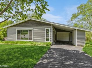 1960 NW 89th St, Clive, IA 50325