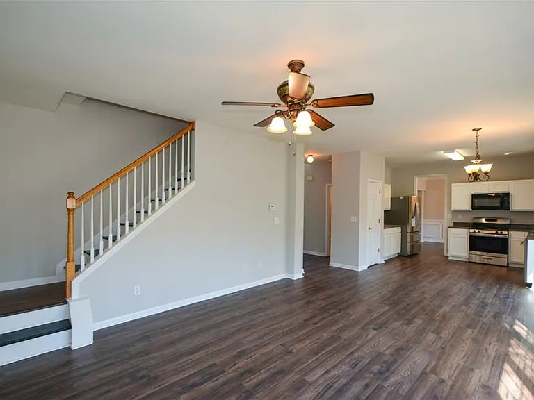 3063 Grace Ct — Photo 20