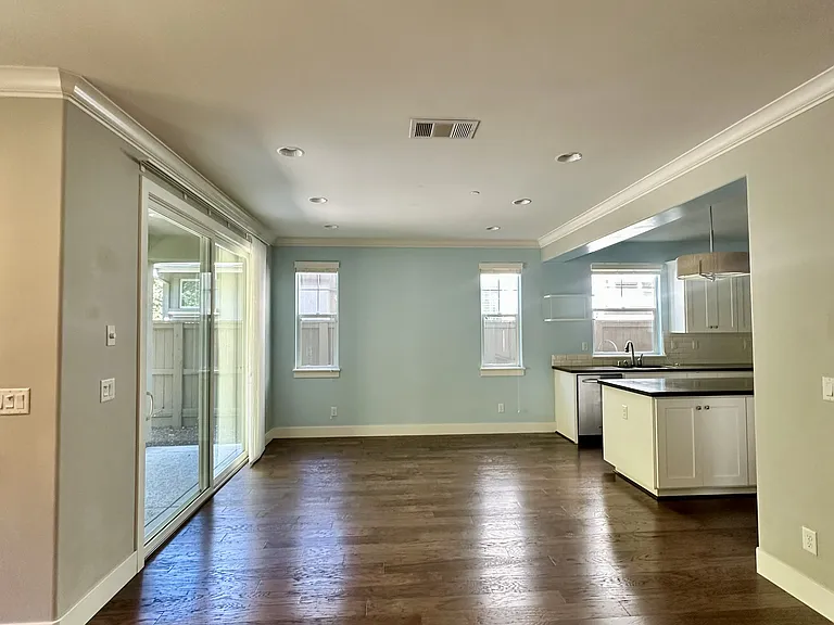 4521 Blue Oak Pl — Photo 12