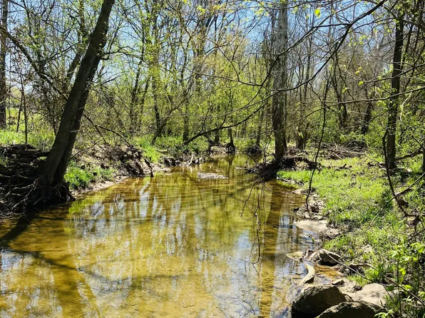 1 Lucas Rd, Brookville, IN 47012