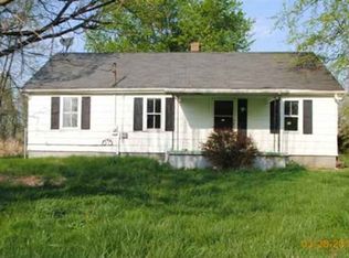 2190 Rhodelia Rd, Payneville, KY 40157