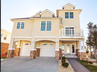332 W 17th Ave, North Wildwood, NJ 08260