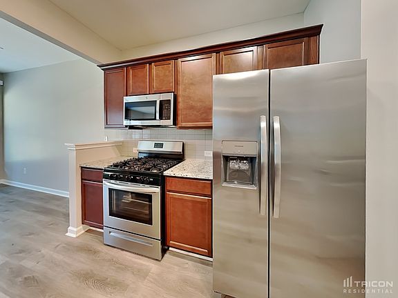 4th image of 3444 Baylor Cir