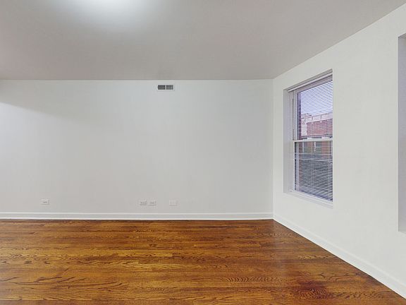 Dining/Living room
