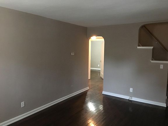 4th image of 7306 Clovernook Ave
