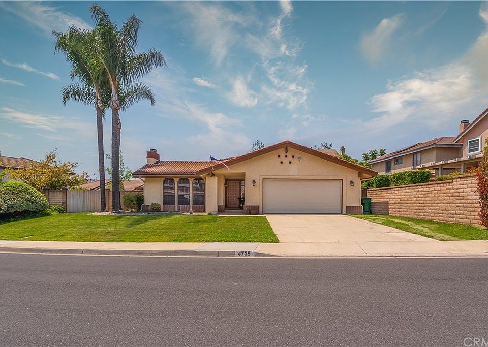 1st image of 4735 Calle De Grande