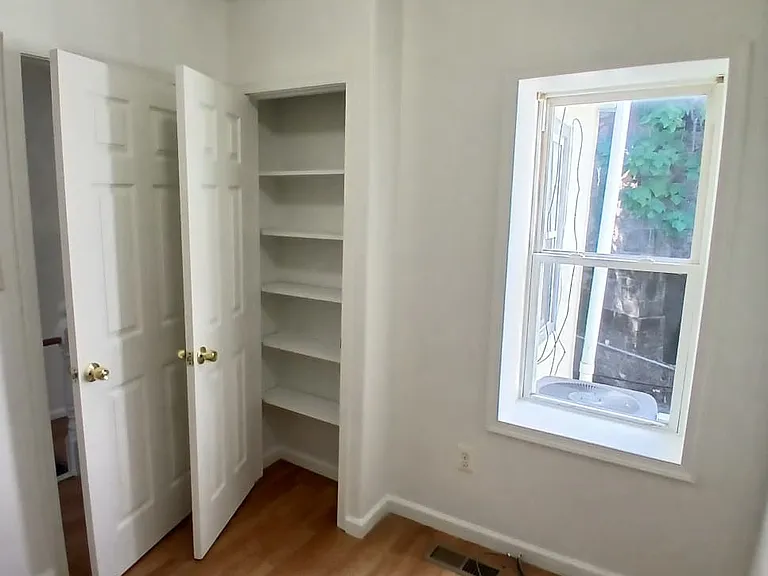 17 E Ashmead St — Photo 26