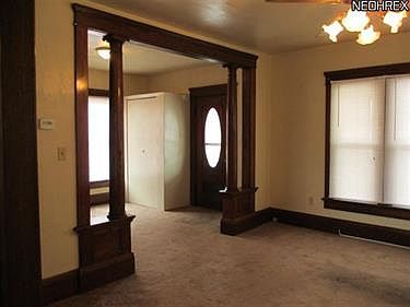 3rd image of 76 Etling Ave
