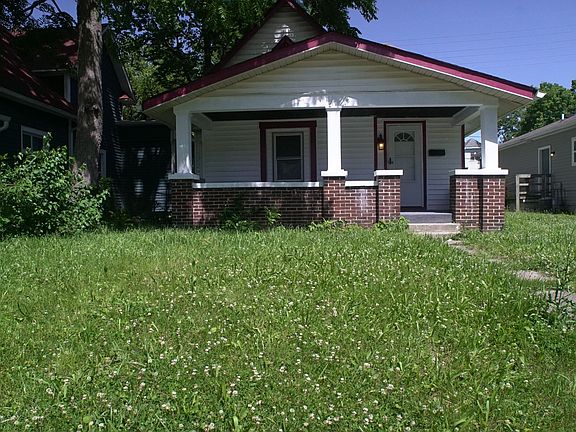 2nd image of 3245 Graceland Ave