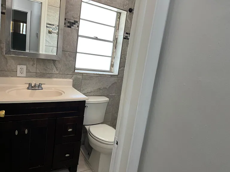 4000 NW Woodside Dr #1 — Photo 12