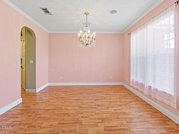 5th image of 5379 College Dr