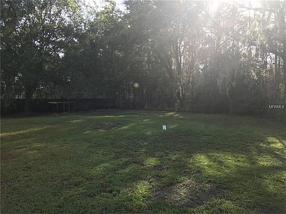 5th image of 1417 Wildwood Ln