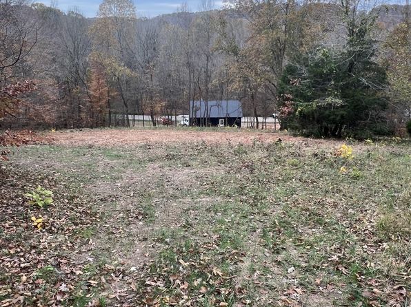 137 Grices Creek Rd, Cumberland City, TN 37050
