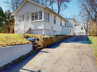 190 W Plain St, Wayland, MA 01778