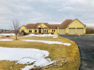 26475 Wyldewood Dr, Webster, MN 55088