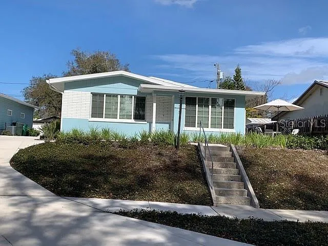 2 bed, 2.0 bath, 1223 sqft, $3,700 — Photo 3