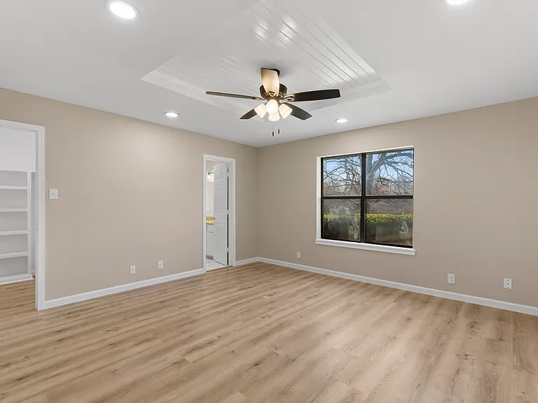 1623 W Parnell St — Photo 22