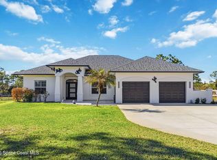 6920 Hacienda Dr, Grant Valkaria, FL 32949