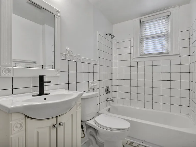 716 N Walnut St #1 — Photo 17