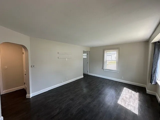 3303 Blackstone Ave — Photo 3