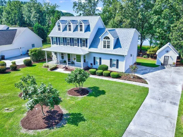 216 Cameron Dr, Raleigh, NC 27603