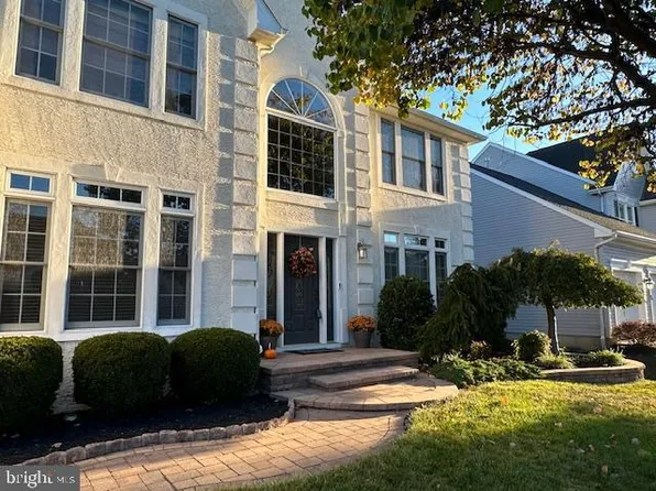 7 Dunes Ct, Westampton, NJ 08060