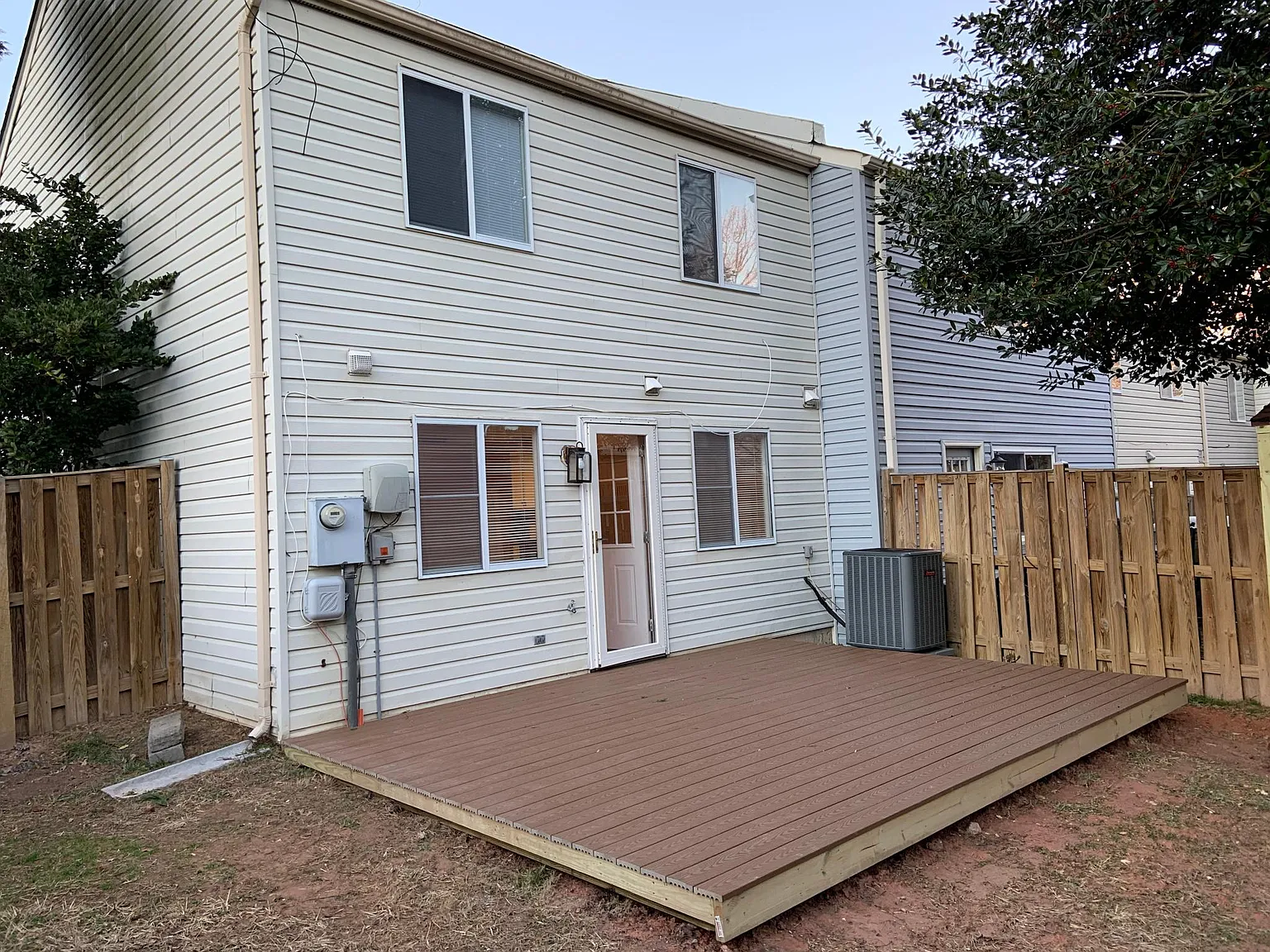 Sunny Brook Ct, Woodbridge — Photo 2