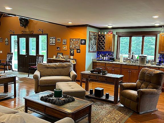 4th image of 2247 Pilatus Ct