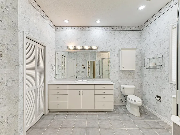 4540 Kipling Cir — Photo 33