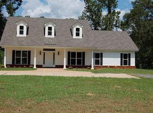 1426 Creamer Rd, Wetumpka, AL 36093