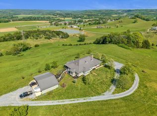 39 Fayetteville Rd, Kelso, TN 37348