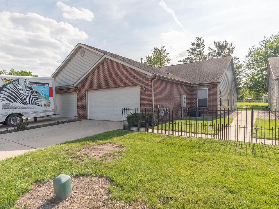 1st image of 170 Westhaven Dr