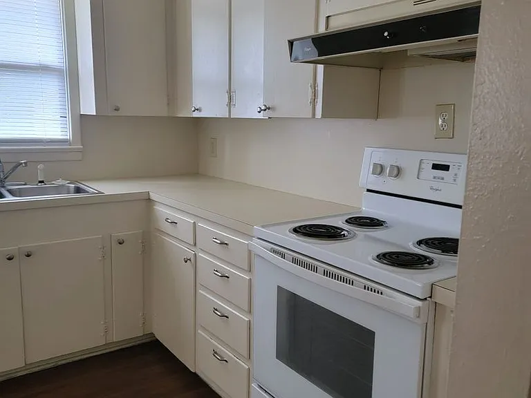 3024 Karla Cir #3024 — Photo 5