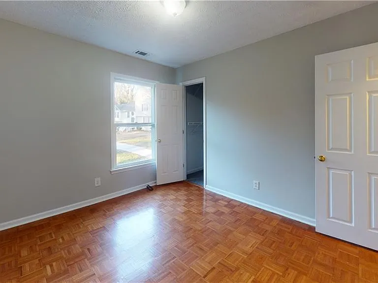 1180 Kennesaw Springs Dr NW — Photo 7
